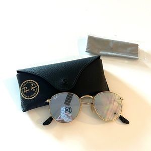 Ray Ban Flat Circular Reflective Sunglasses